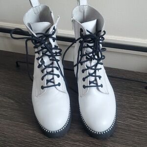 Steven New York Gardy White Leather lace-up Combat Boot Size 8.5
